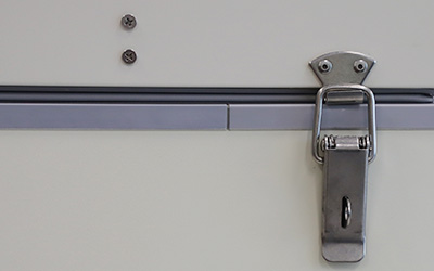 -86°C Congelatore orizzontale a bassissima temperatura dettaglio - Design della serratura di sicurezza per impedire l'apertura anormale della porta.