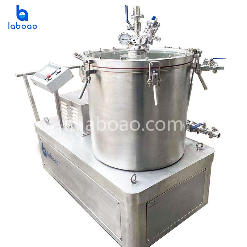 Sistema di centrifuga per l'estrazione dell'alcol etanolo