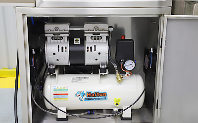 Lab Small Spray Dryer con filtro dettaglio - Compressore d'aria oil-free incorporato, a bassa rumorosità, inferiore a 60db.