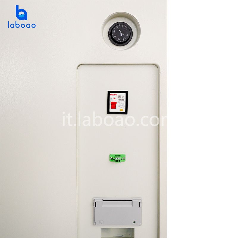 Camera per test di stabilità dei farmaci alla luce forte